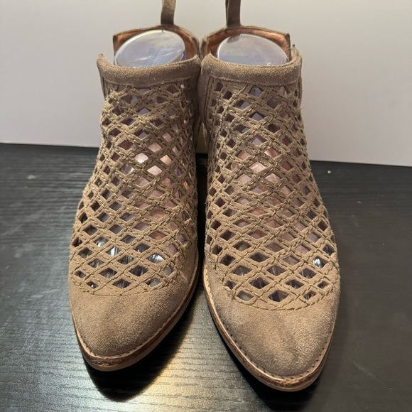 Jeffery Campbell Suede Taggart Cutout Taupe Ankle Boots - Picture 4 of 11
